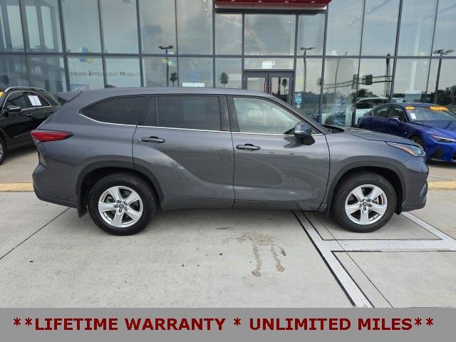 used 2022 Toyota Highlander car, priced at $29,782