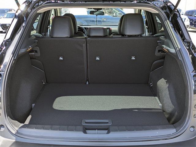 new 2025 Nissan Kicks car, priced at $27,811