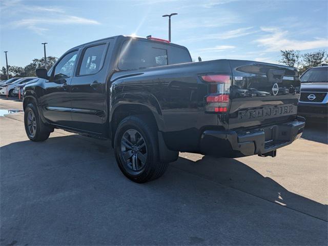 new 2025 Nissan Frontier car, priced at $34,556