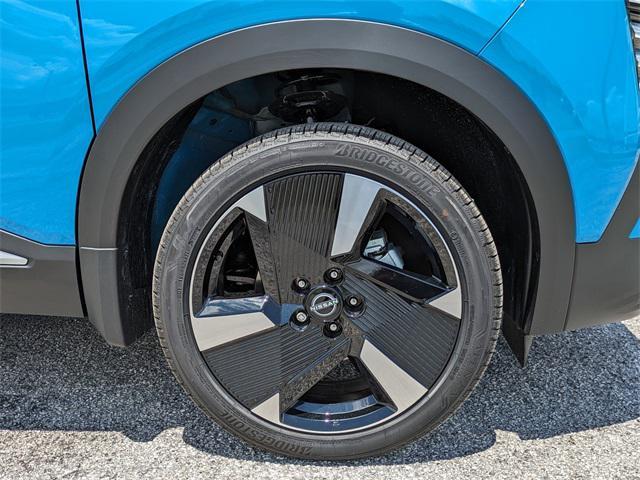 new 2025 Nissan Kicks car, priced at $26,948