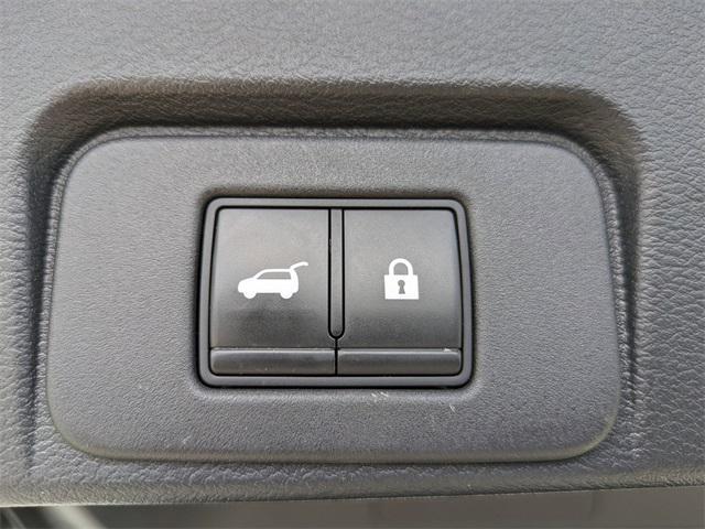 used 2022 Nissan Rogue car, priced at $23,993