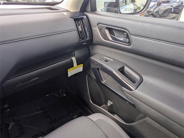 new 2025 Nissan Pathfinder car, priced at $37,910