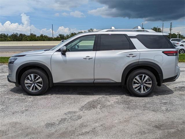 new 2025 Nissan Pathfinder car, priced at $40,436