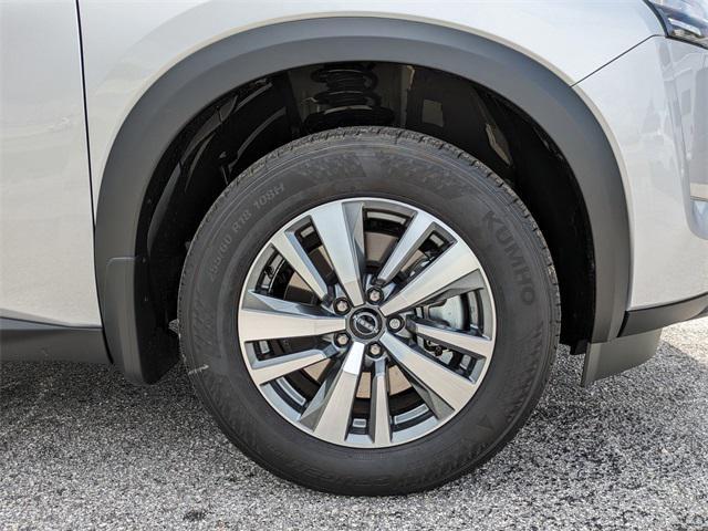 new 2025 Nissan Pathfinder car, priced at $40,436