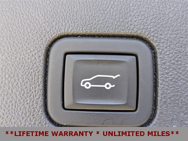 used 2023 Chevrolet Equinox car, priced at $22,773