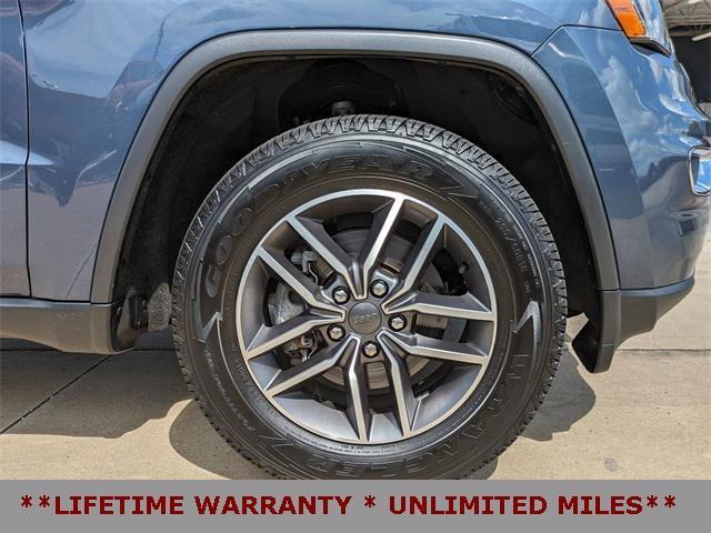 used 2020 Jeep Grand Cherokee car, priced at $23,994