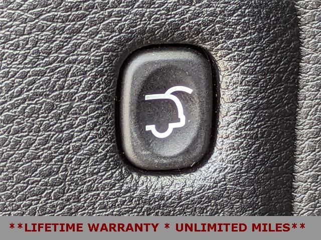 used 2020 Jeep Grand Cherokee car, priced at $23,994