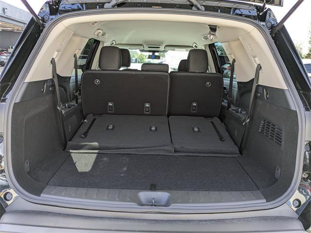 new 2025 Nissan Pathfinder car, priced at $32,990
