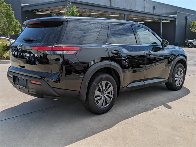 new 2025 Nissan Pathfinder car, priced at $32,990