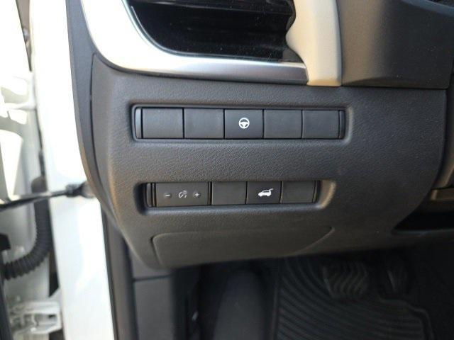 used 2023 Nissan Rogue car, priced at $23,381