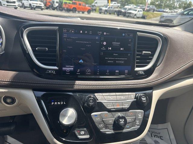 used 2021 Chrysler Pacifica Hybrid car, priced at $21,972