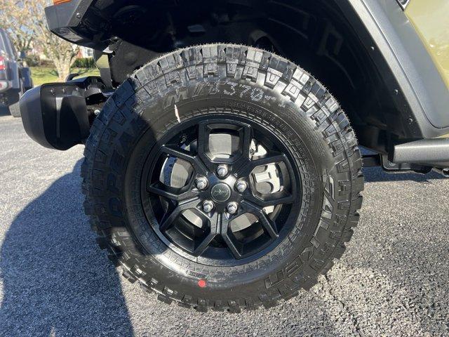 new 2025 Jeep Wrangler car, priced at $52,975