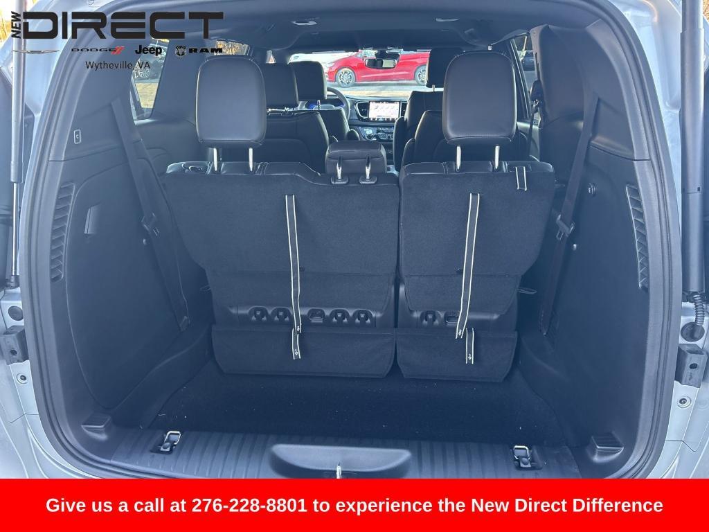 new 2026 Chrysler Pacifica car, priced at $45,215