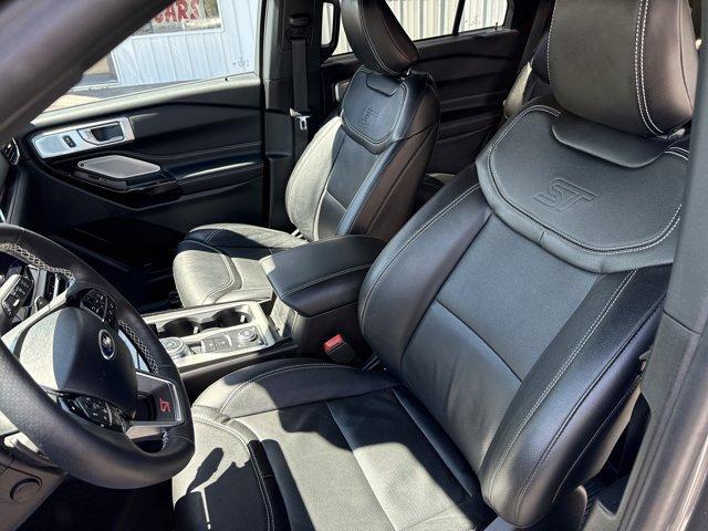 used 2024 Ford Explorer car, priced at $49,183