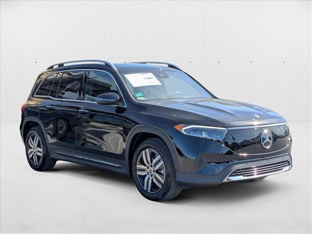 new 2025 Mercedes-Benz EQB 250 car, priced at $55,790
