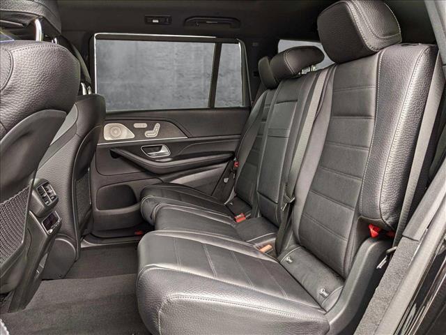new 2025 Mercedes-Benz GLS 580 car, priced at $124,455