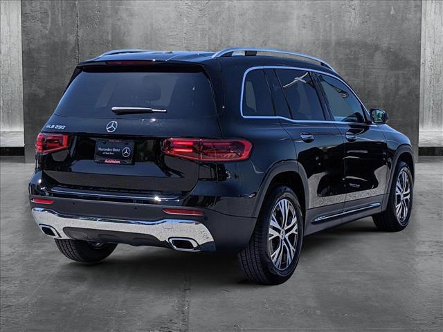 new 2024 Mercedes-Benz GLB 250 car, priced at $45,995