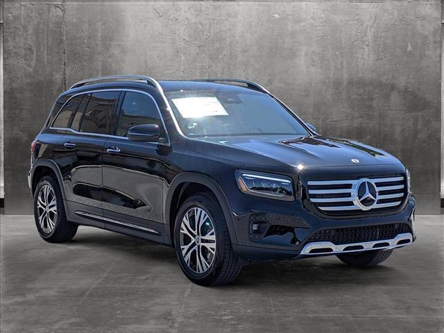 new 2024 Mercedes-Benz GLB 250 car, priced at $45,995