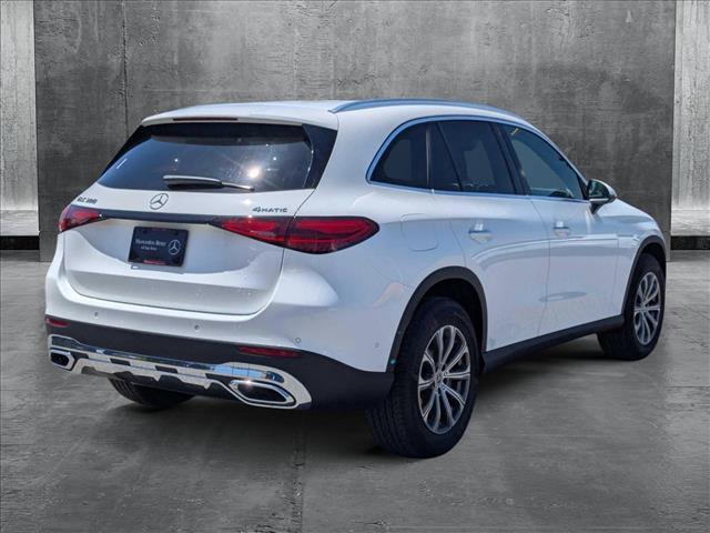 new 2025 Mercedes-Benz GLC 300 car, priced at $52,560