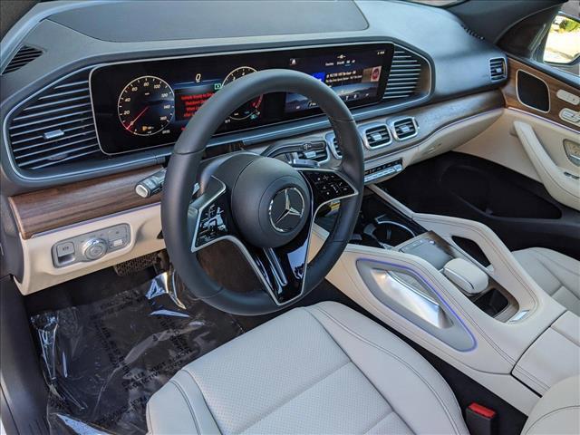 new 2025 Mercedes-Benz GLE 450 car, priced at $73,745