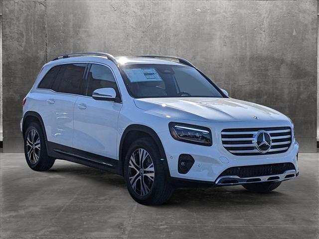 new 2024 Mercedes-Benz GLB 250 car, priced at $49,515