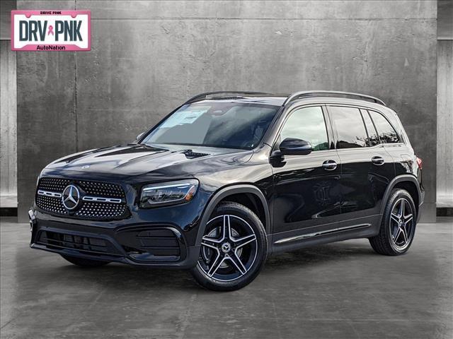 new 2024 Mercedes-Benz GLB 250 car, priced at $52,325