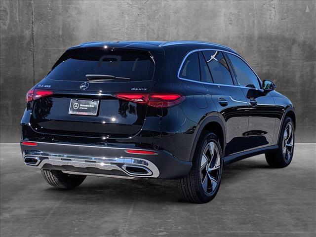 new 2024 Mercedes-Benz GLC 300 car, priced at $53,615