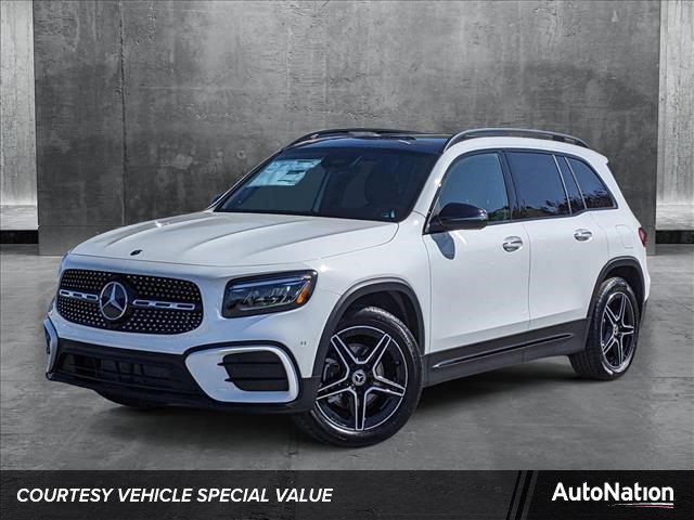new 2024 Mercedes-Benz GLB 250 car, priced at $52,325
