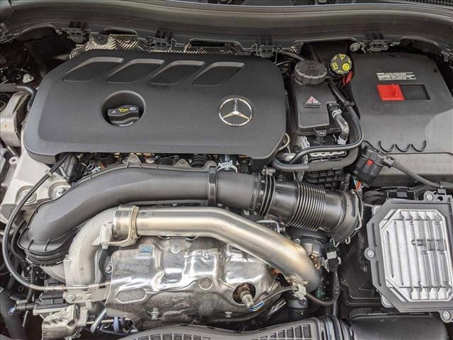 new 2025 Mercedes-Benz GLA 250 car, priced at $53,055