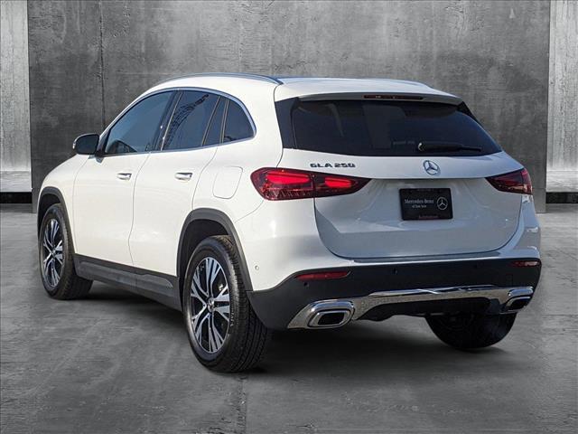 new 2025 Mercedes-Benz GLA 250 car, priced at $49,855