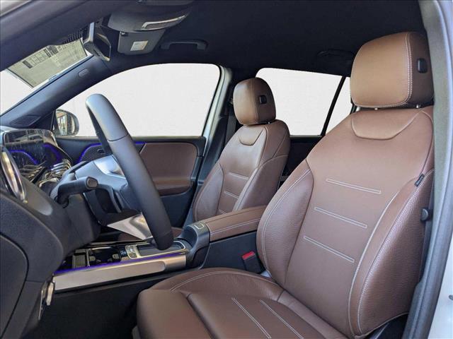 new 2025 Mercedes-Benz GLB 250 car, priced at $50,985