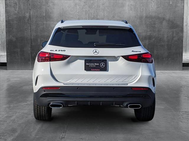 new 2025 Mercedes-Benz GLA 250 car, priced at $51,825