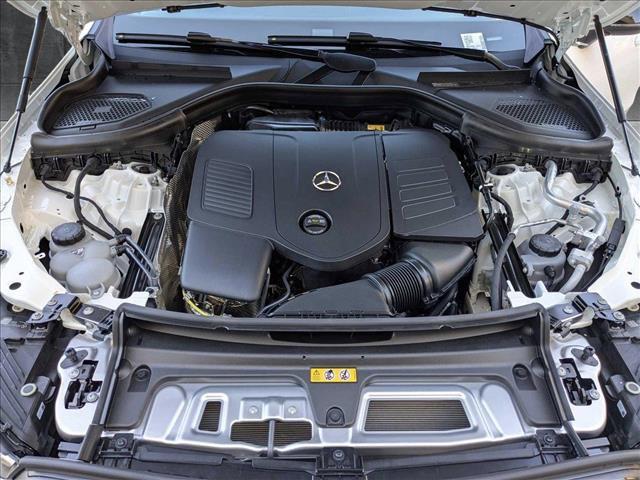 new 2025 Mercedes-Benz GLC 300 car, priced at $54,740