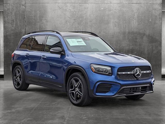 new 2024 Mercedes-Benz GLB 250 car, priced at $58,155