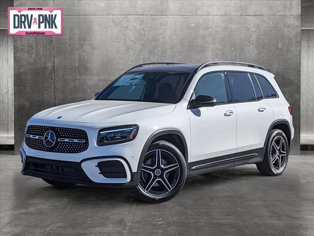 new 2024 Mercedes-Benz GLB 250 car, priced at $52,025