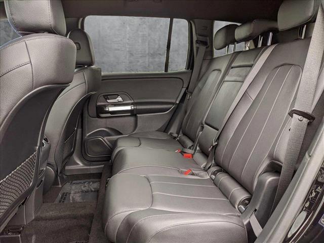 new 2025 Mercedes-Benz GLB 250 car, priced at $49,595