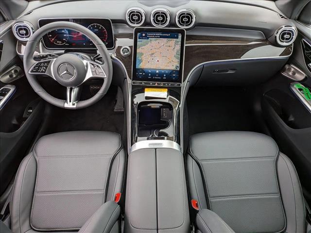 new 2025 Mercedes-Benz GLC 300 car, priced at $58,195