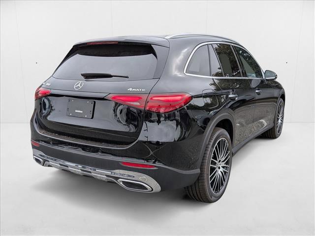 new 2025 Mercedes-Benz GLC 300 car, priced at $58,195