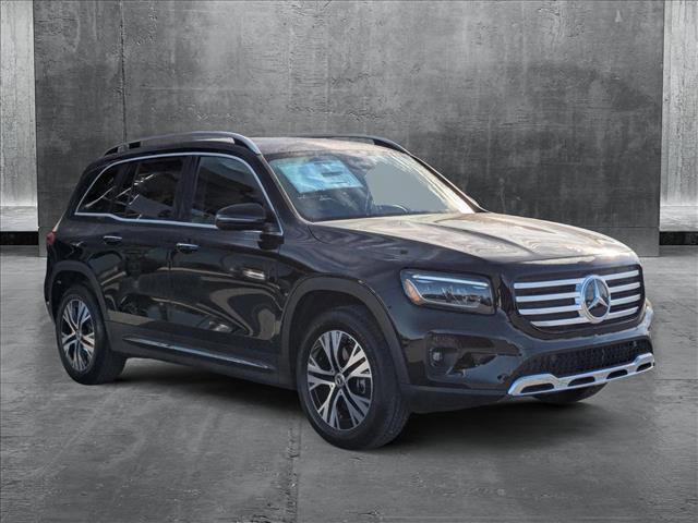 new 2025 Mercedes-Benz GLB 250 car, priced at $51,095