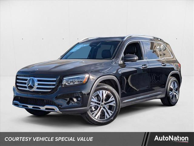 new 2025 Mercedes-Benz GLB 250 car, priced at $51,095