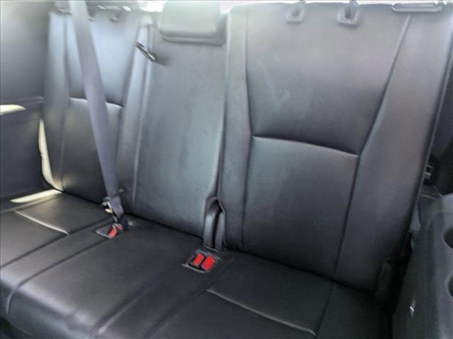 used 2023 Toyota Highlander car, priced at $32,982