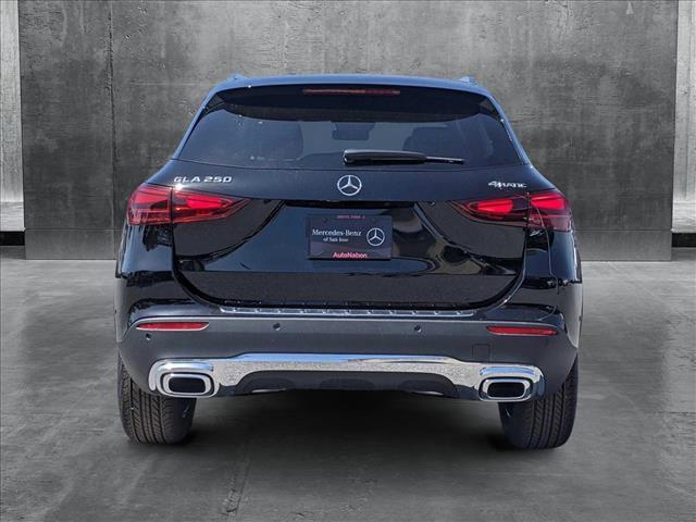 new 2025 Mercedes-Benz GLA 250 car, priced at $51,605