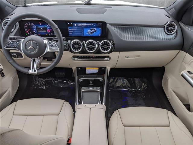 new 2025 Mercedes-Benz GLA 250 car, priced at $47,295