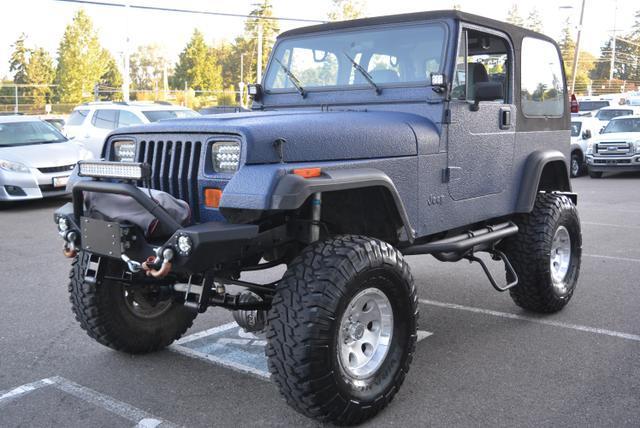 used 1992 Jeep Wrangler car, priced at $12,999