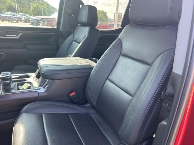 used 2023 GMC Sierra 1500 car, priced at $39,300