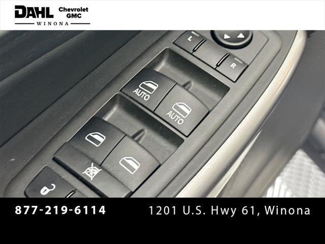 used 2022 Jeep Cherokee car, priced at $25,400