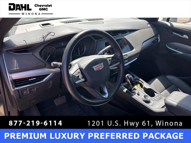 used 2023 Cadillac XT4 car, priced at $29,900