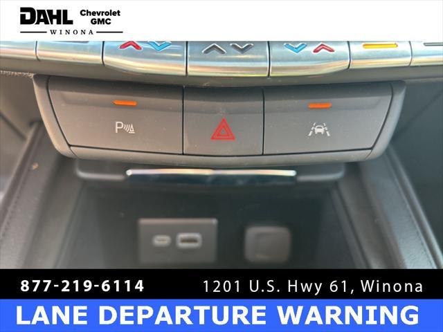 used 2023 Cadillac XT4 car, priced at $29,900