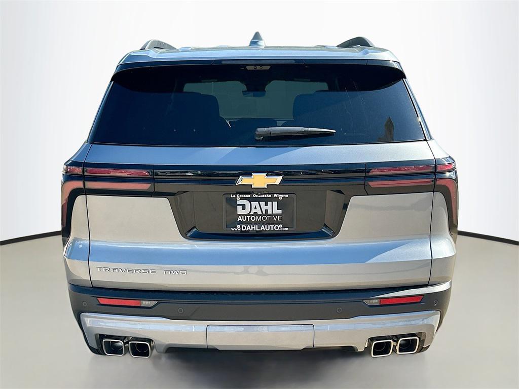 new 2026 Chevrolet Traverse car, priced at $43,950