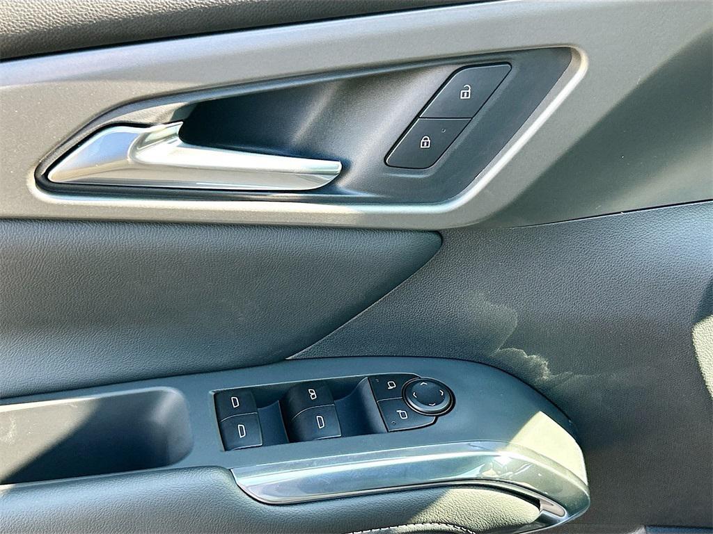 new 2026 Chevrolet Traverse car, priced at $43,950